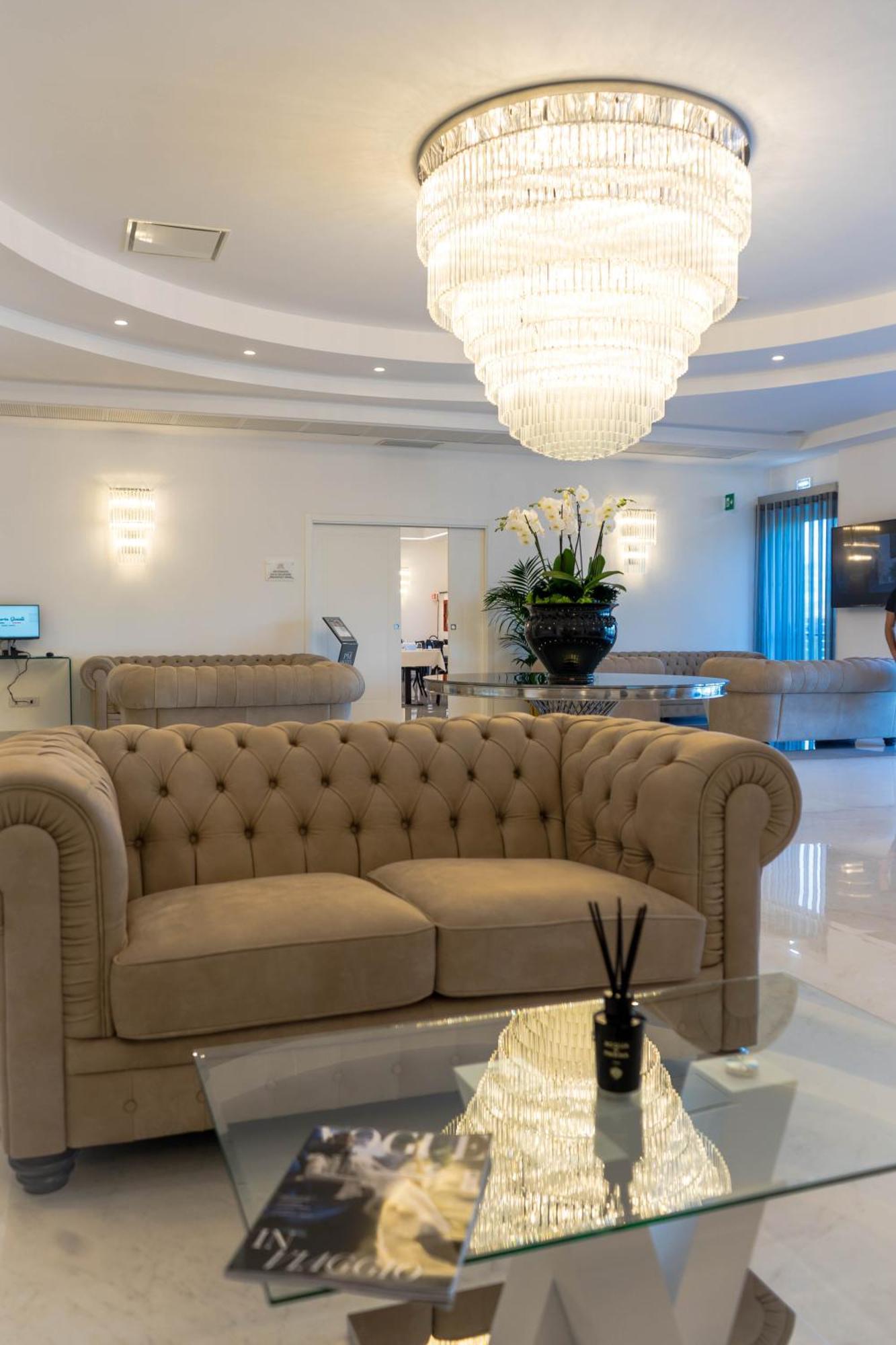 Pm Hotel Catanzaro Kültér fotó